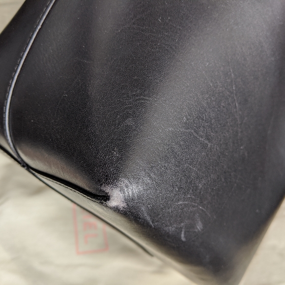 Mansur Gavriel Large Bucket Bag - Picture 11 of 12